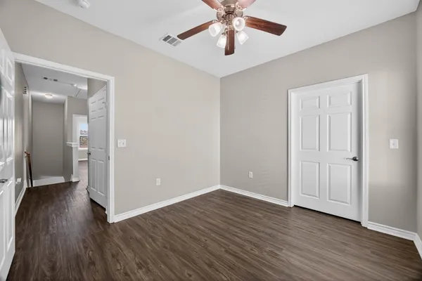 $2,000 | 4507 P, Galveston, TX 77551