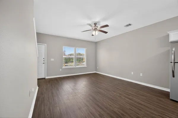 $2,000 | 4507 P, Galveston, TX 77551