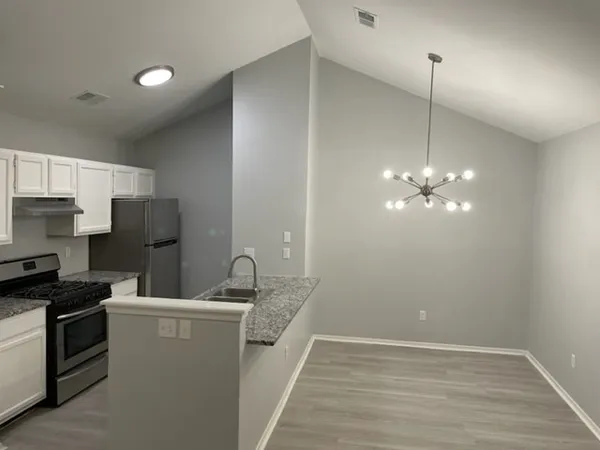 $1,700 | 12200 Thompkins Drive, Unit B, Austin, TX 78753