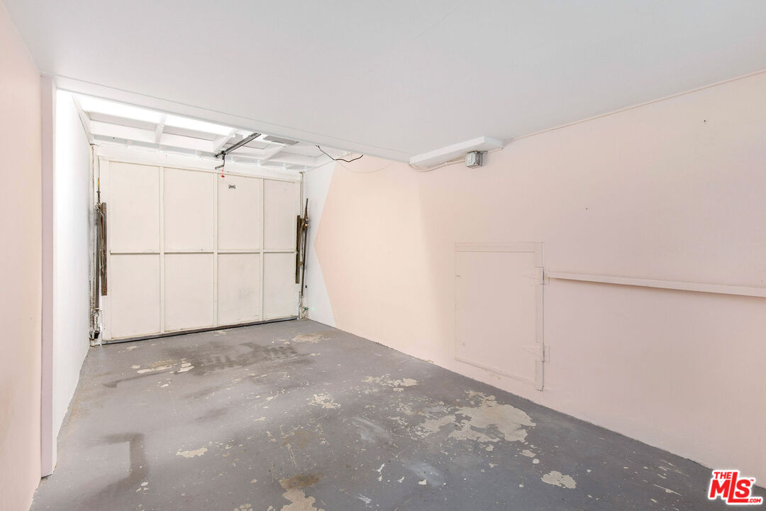8155 Manitoba Street, Unit 12 Playa del Rey, CA 90293 - Photo 12 of 16 a view of a closet area