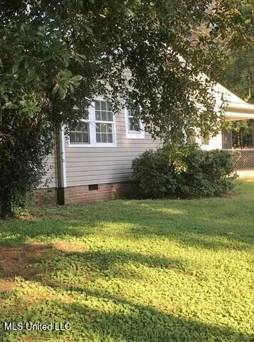 $184,500 | 227 1st Street Southeast, Magee, MS 39111