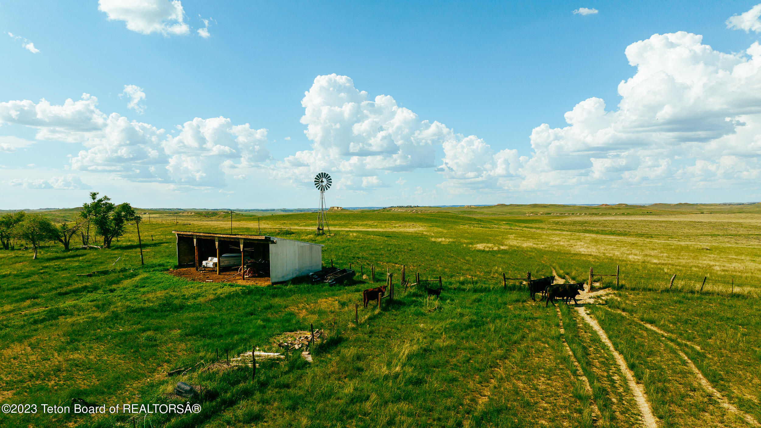 841 Recluse Road Recluse, WY 82725 - Photo 17 of 47 DJI_20230606165603_0912_D