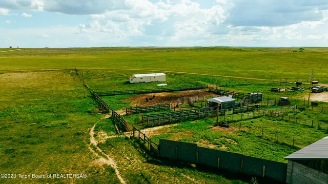 $9,500,000 | 841 Recluse Road, Recluse, WY 82725