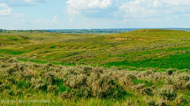 $9,500,000 | 841 Recluse Road, Recluse, WY 82725