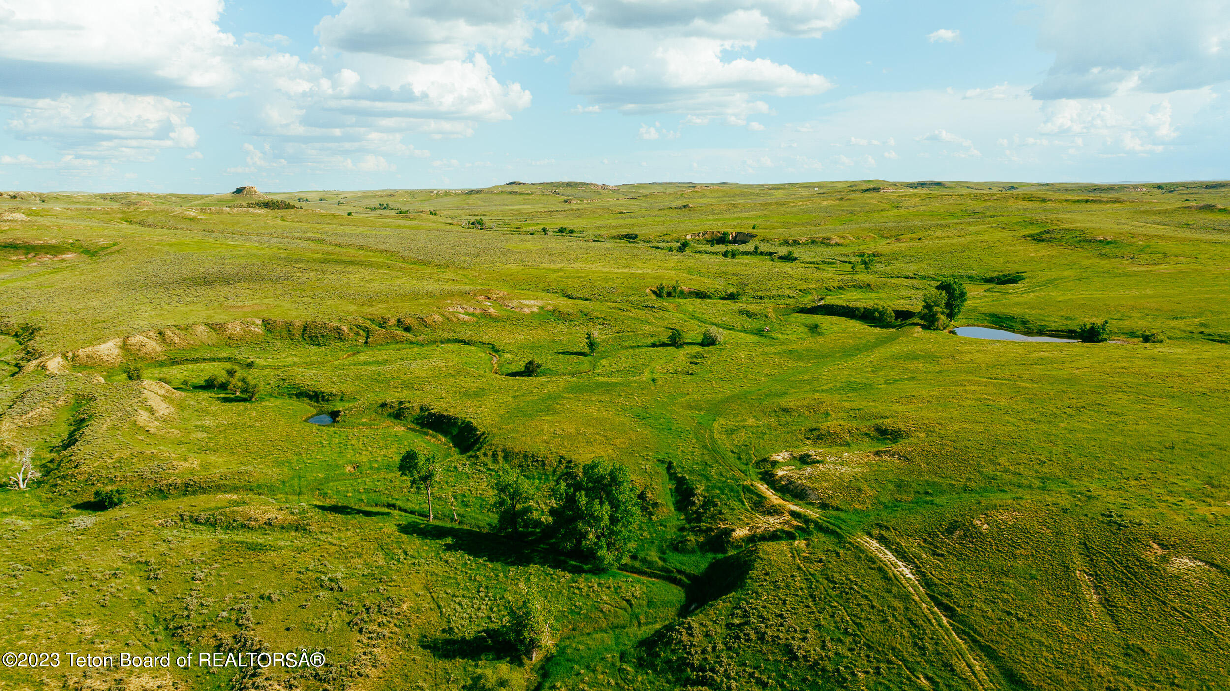 841 Recluse Road Recluse, WY 82725 - Photo 26 of 47 DJI_20230606173536_0954_D