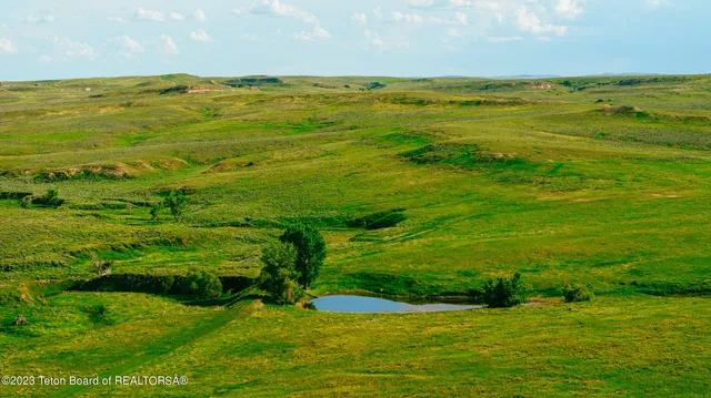 $9,500,000 | 841 Recluse Road, Recluse, WY 82725