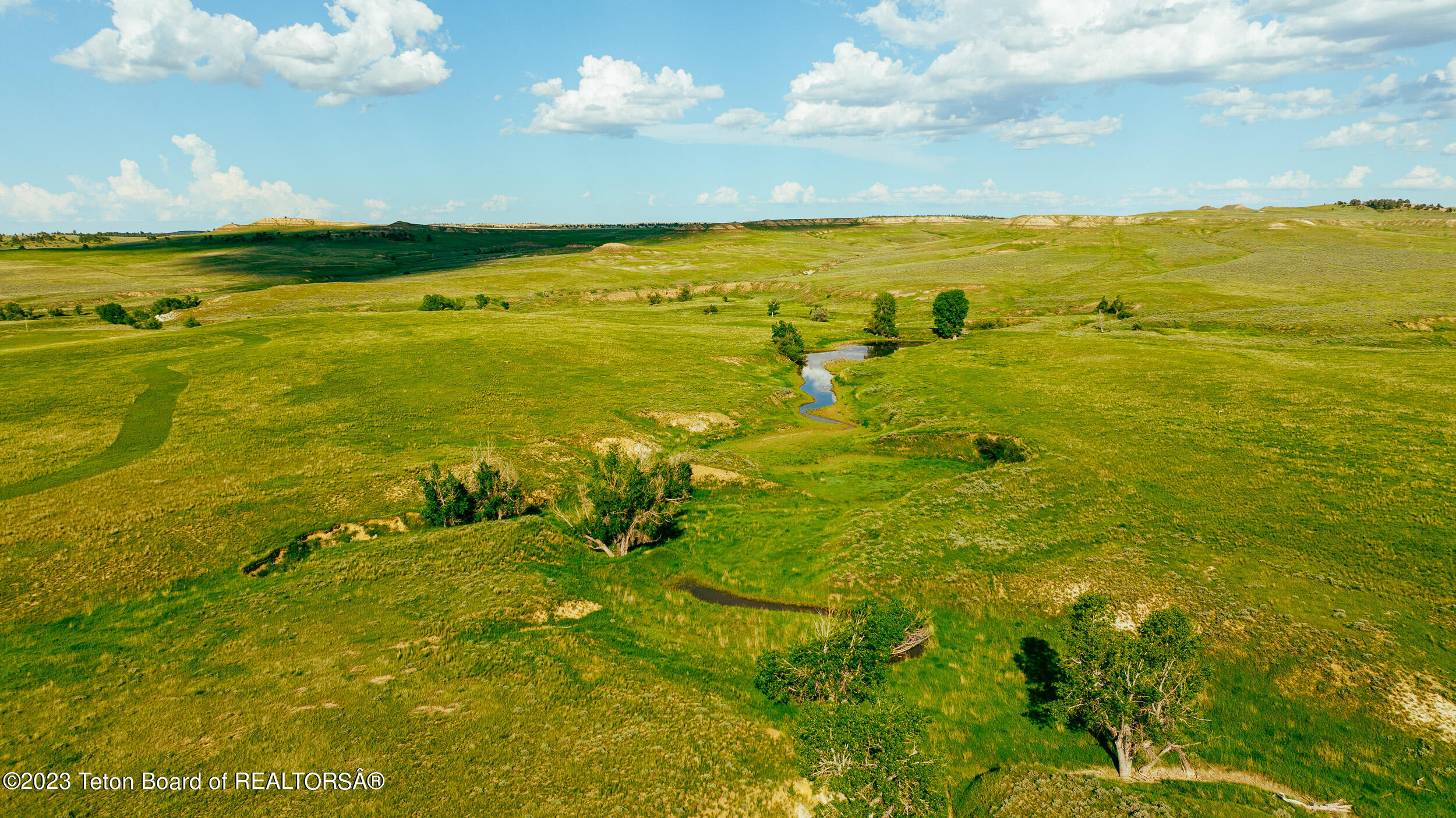 841 Recluse Road Recluse, WY 82725 - Photo 28 of 47 DJI_20230606173716_0959_D