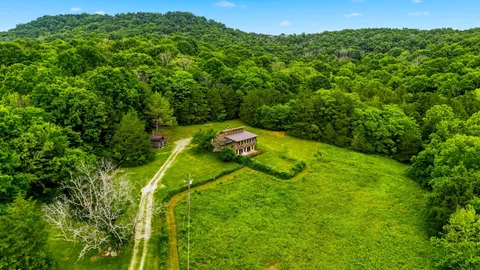 $1,249,900 | 427 Adams Road, Watertown, TN 37184