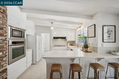 $2,295,000 | 3435 Black Hawk Road, Lafayette, CA 94549