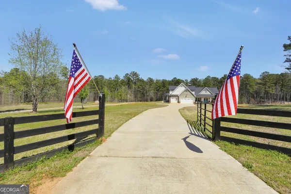 $1,200,000 | 795 Silver Dollar Road, Milner, GA 30257