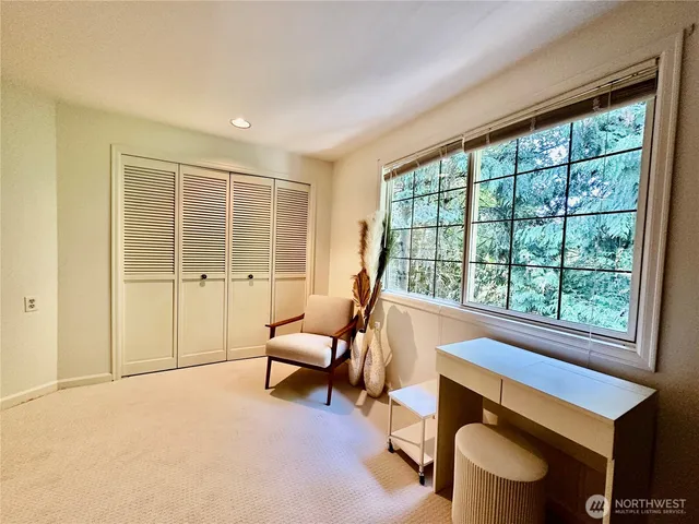 $5,600 | 4117 117th Avenue Northeast, Kirkland, WA 98033