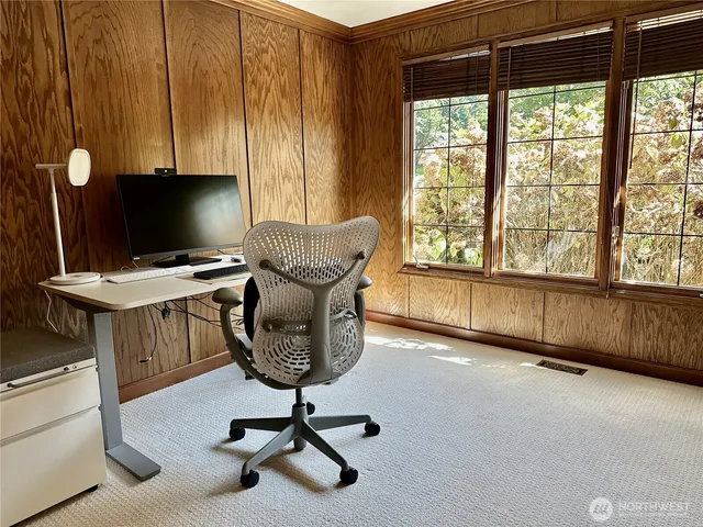 $5,600 | 4117 117th Avenue Northeast, Kirkland, WA 98033