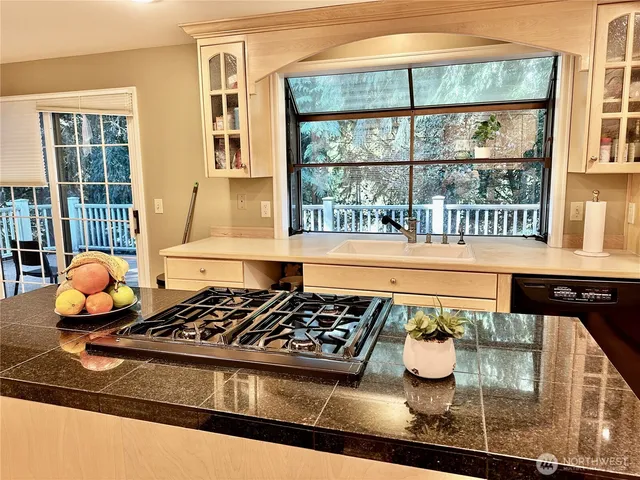 $5,600 | 4117 117th Avenue Northeast, Kirkland, WA 98033