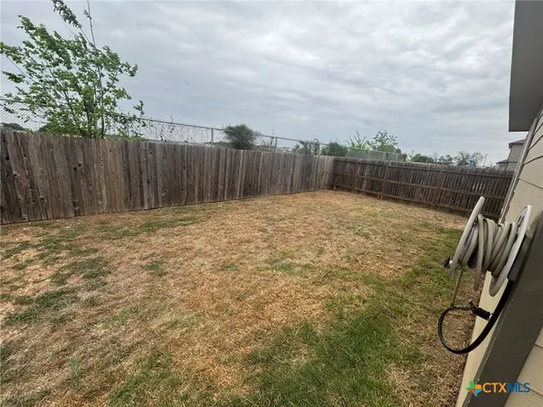 $1,800 | 2500 Marty Way, Seguin, TX 78155