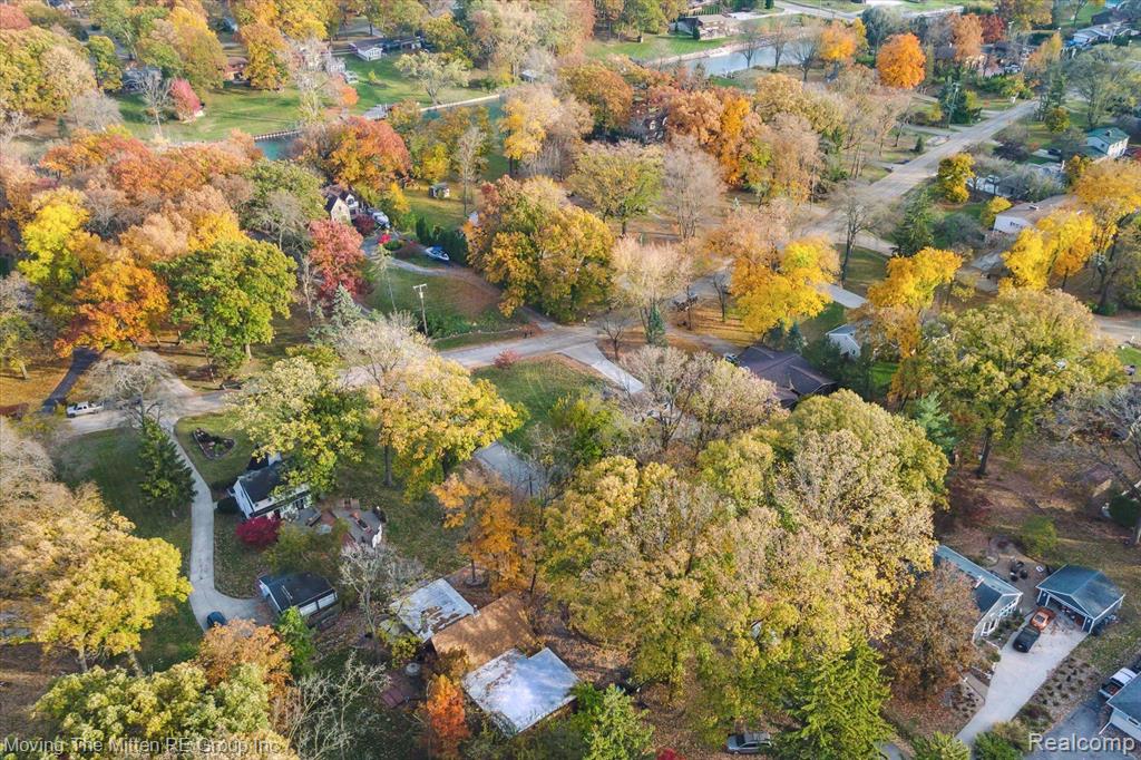 21124 Thorofare Road Grosse Ile, MI 48138 - Photo 47 of 54 Gallery Image 47