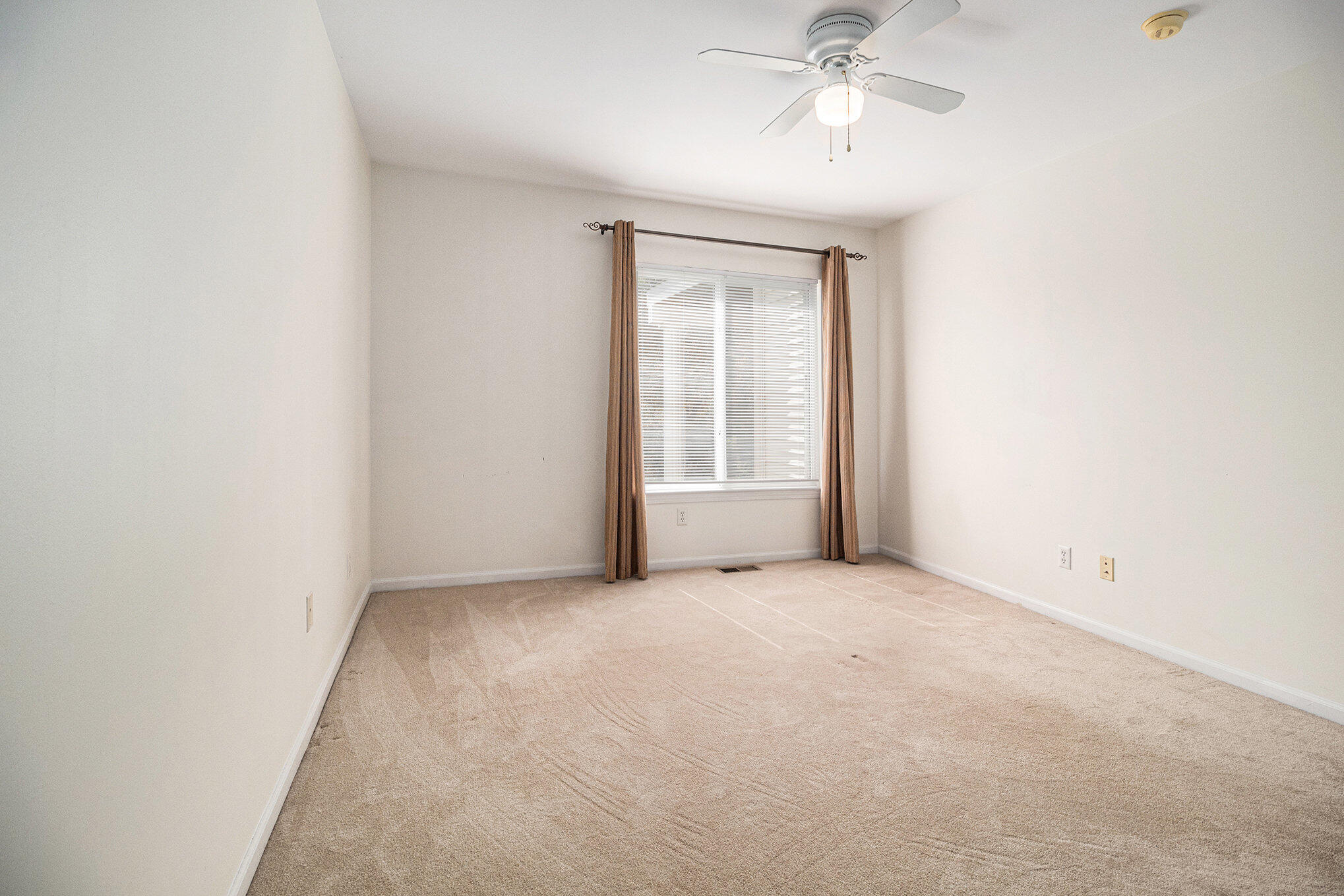 3164 Asher Road Ann Arbor, MI 48104 - Photo 14 of 27 015_img_5290_773