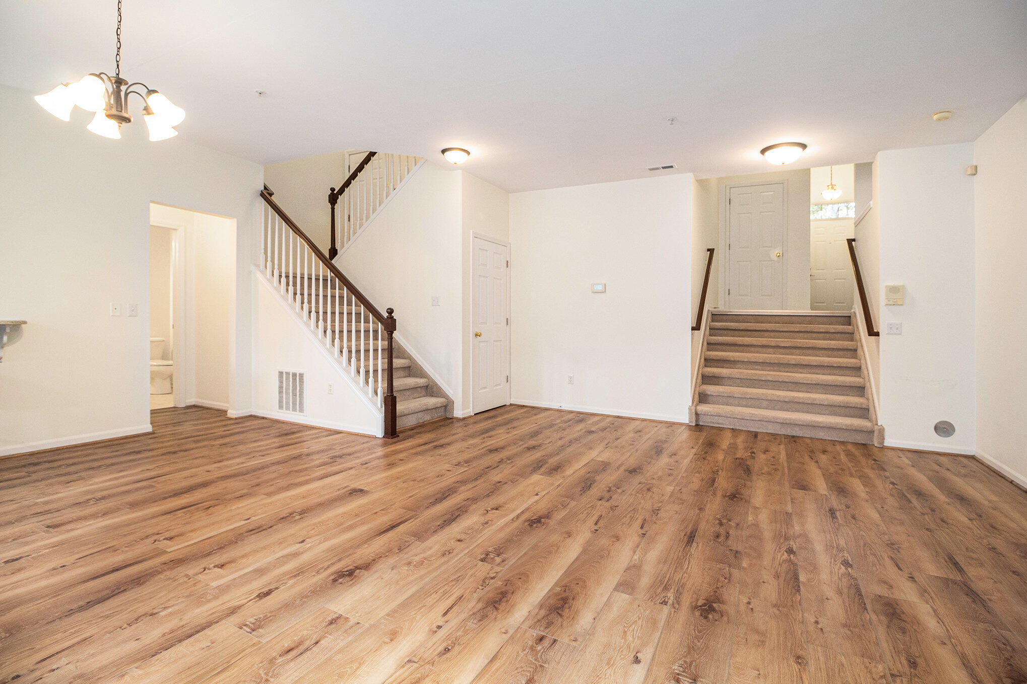 3164 Asher Road Ann Arbor, MI 48104 - Photo 6 of 27 007_img_5273_984