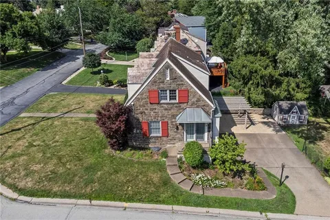 $449,990 | 595 Kenilworth Drive, Pittsburgh, PA 15228