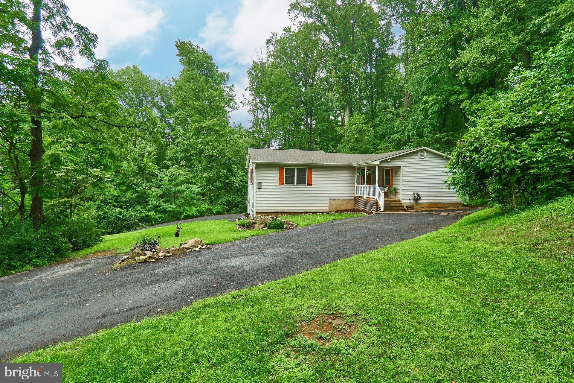 1745 High Top Road Linden, VA 22642 - Photo 2 of 24