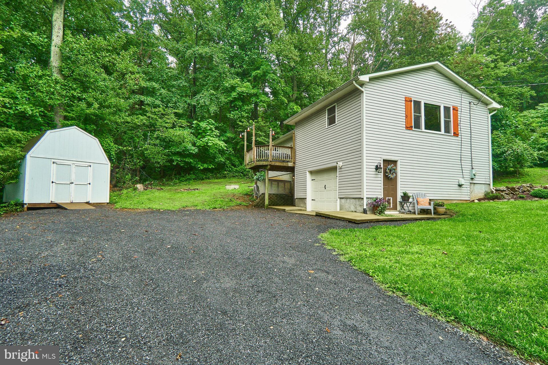 1745 High Top Road Linden, VA 22642 - Photo 23 of 24