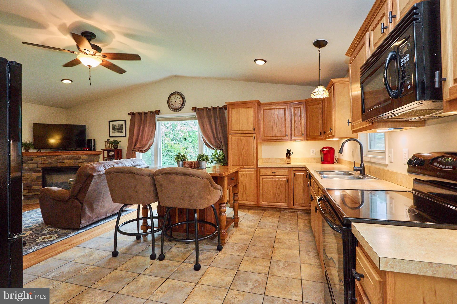 1745 High Top Road Linden, VA 22642 - Photo 10 of 24