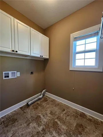 $447,900 | 19367 Tomahawk Lane, St. Joseph, MO 64505