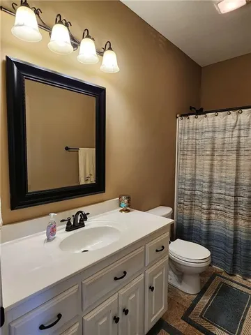 $447,900 | 19367 Tomahawk Lane, St. Joseph, MO 64505