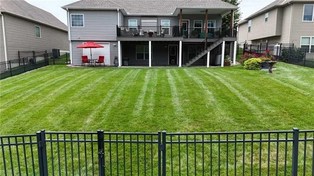 $447,900 | 19367 Tomahawk Lane, St. Joseph, MO 64505