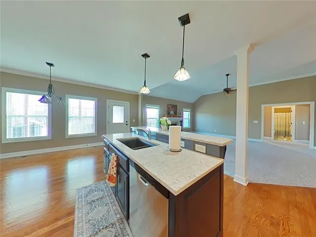 $447,900 | 19367 Tomahawk Lane, St. Joseph, MO 64505