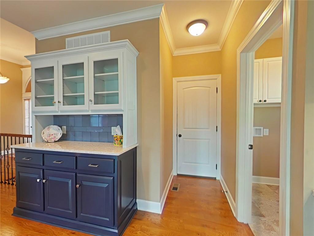 19367 Tomahawk Lane St. Joseph, MO 64505 - Photo 10 of 48