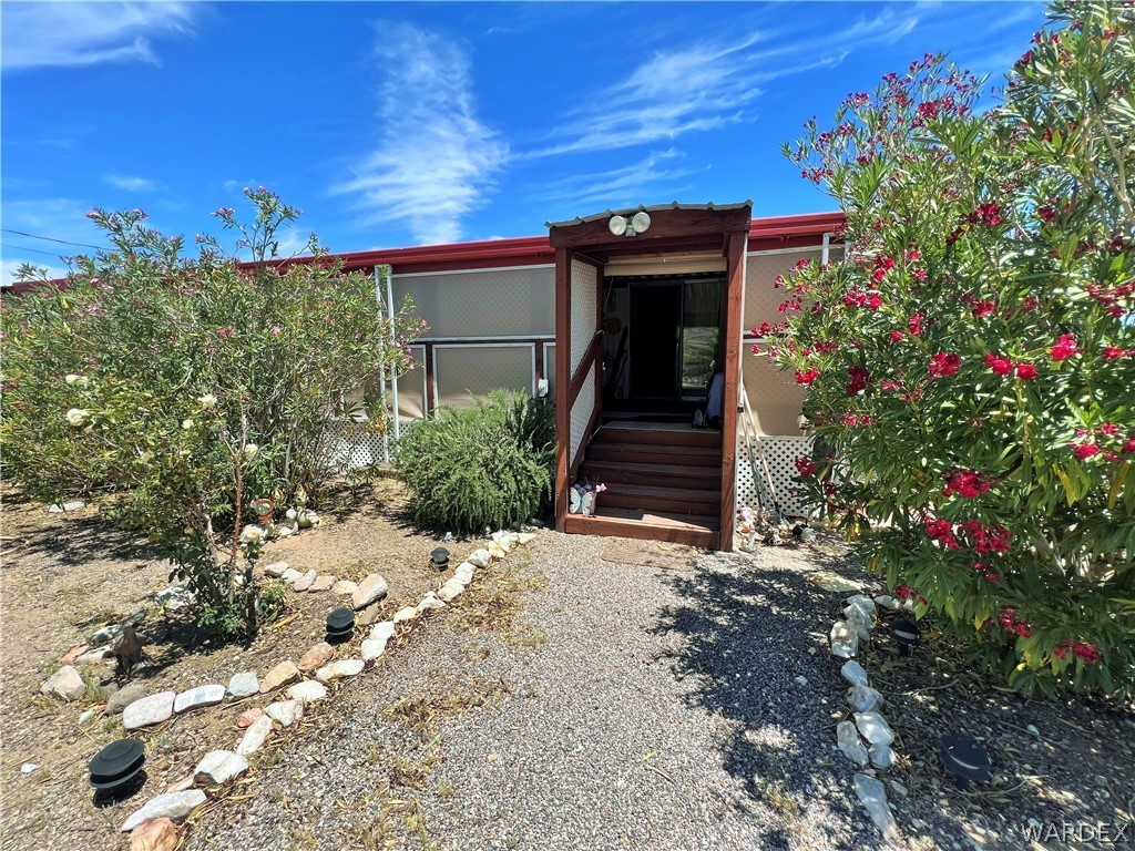 2548 Yaqui Road Golden Valley, AZ 86413 - Photo 19 of 34 Gallery Image 19