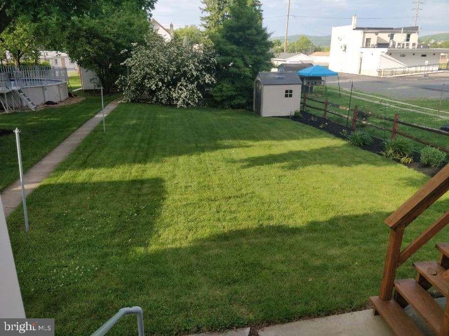 39 Philadelphia Avenue Reading, PA 19607 - Photo 18 of 32 Back yard, plenty of room to play