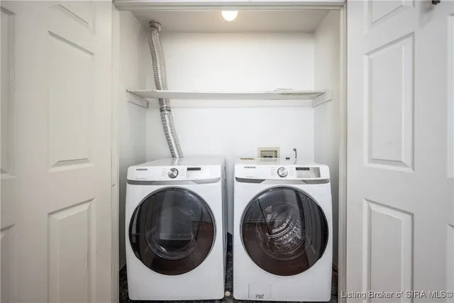 $1,700 | 303 Colonial Club Drive, New Albany, IN 47150