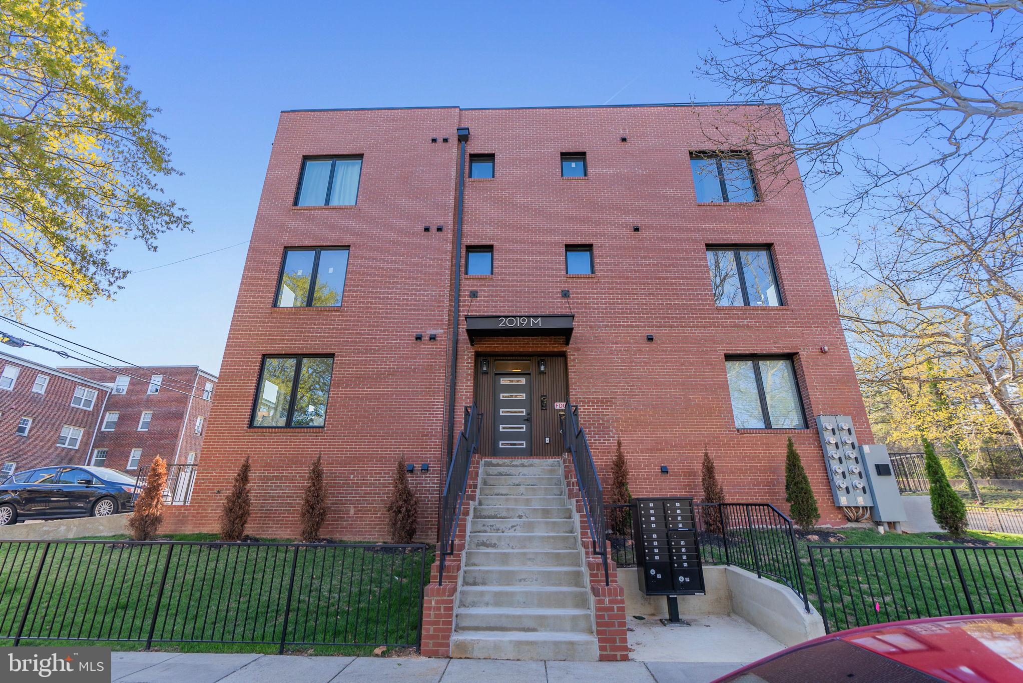 2019 M Street Northeast, Unit 1 Washington, DC 20002 - Photo 29 of 31 front view of a building