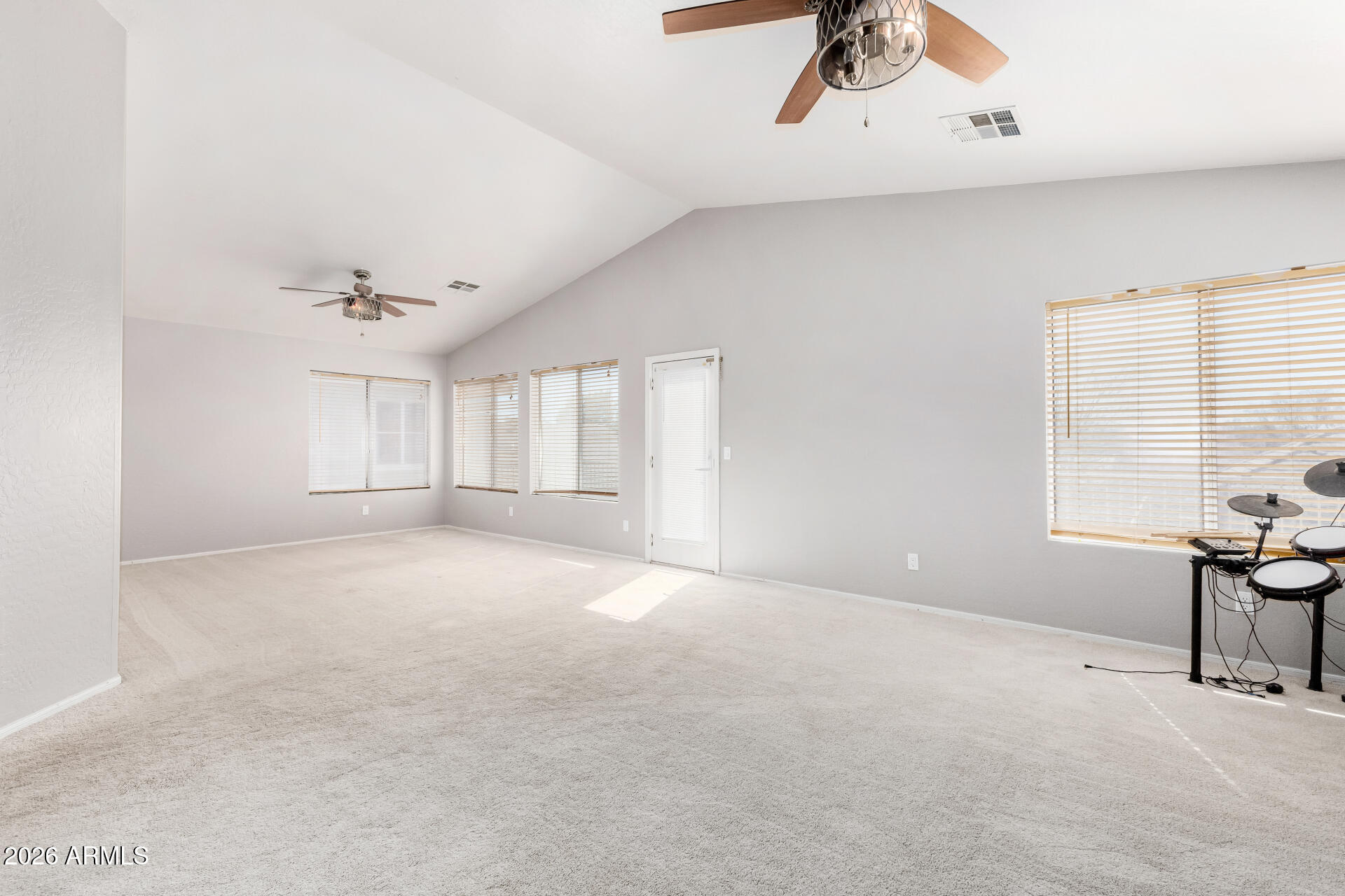 14791 West Bloomfield Road Surprise, AZ 85379 - Photo 21 of 37 Large Loft