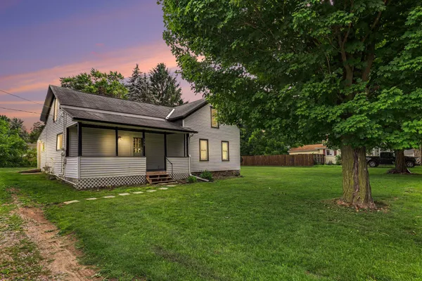 $220,000 | 190 East Cross Street, Clarksville, MI 48815