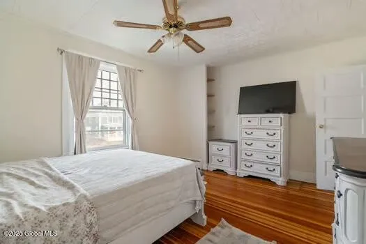 $299,900 | 1039 Parkwood Boulevard, Schenectady, NY 12308