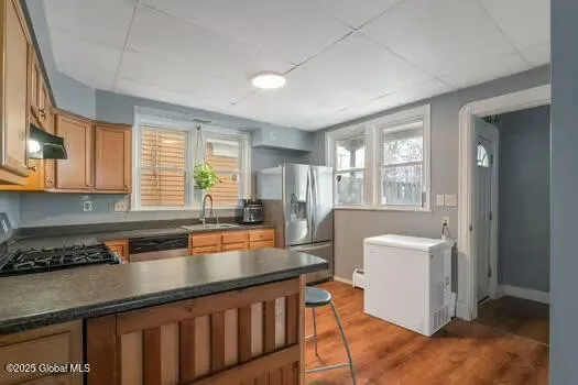 $299,900 | 1039 Parkwood Boulevard, Schenectady, NY 12308