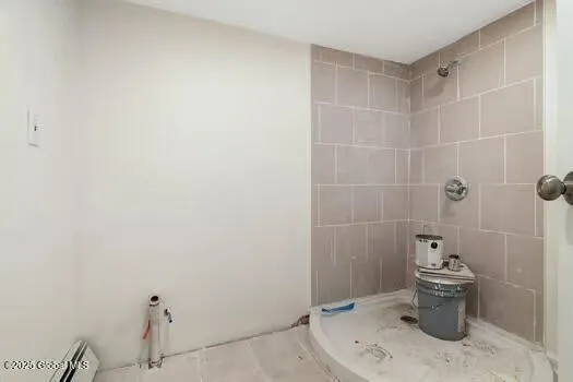 $299,900 | 1039 Parkwood Boulevard, Schenectady, NY 12308