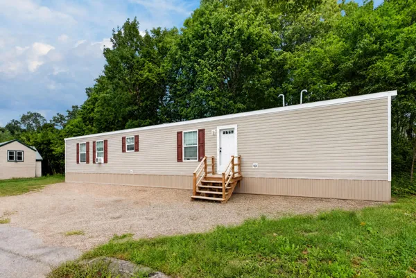 $159,500 | 20 King Street, Calais, ME 04619