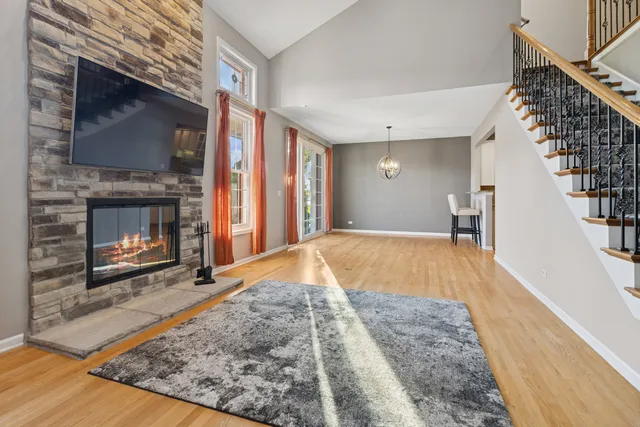 $619,000 | 4284 Stableford Lane, Naperville, IL 60564