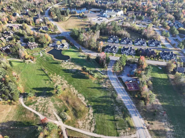 $1,200 | 46 Packard's Road, Unit 309 WEEK 48 OCTOBER, Waterville Valley, NH 03215