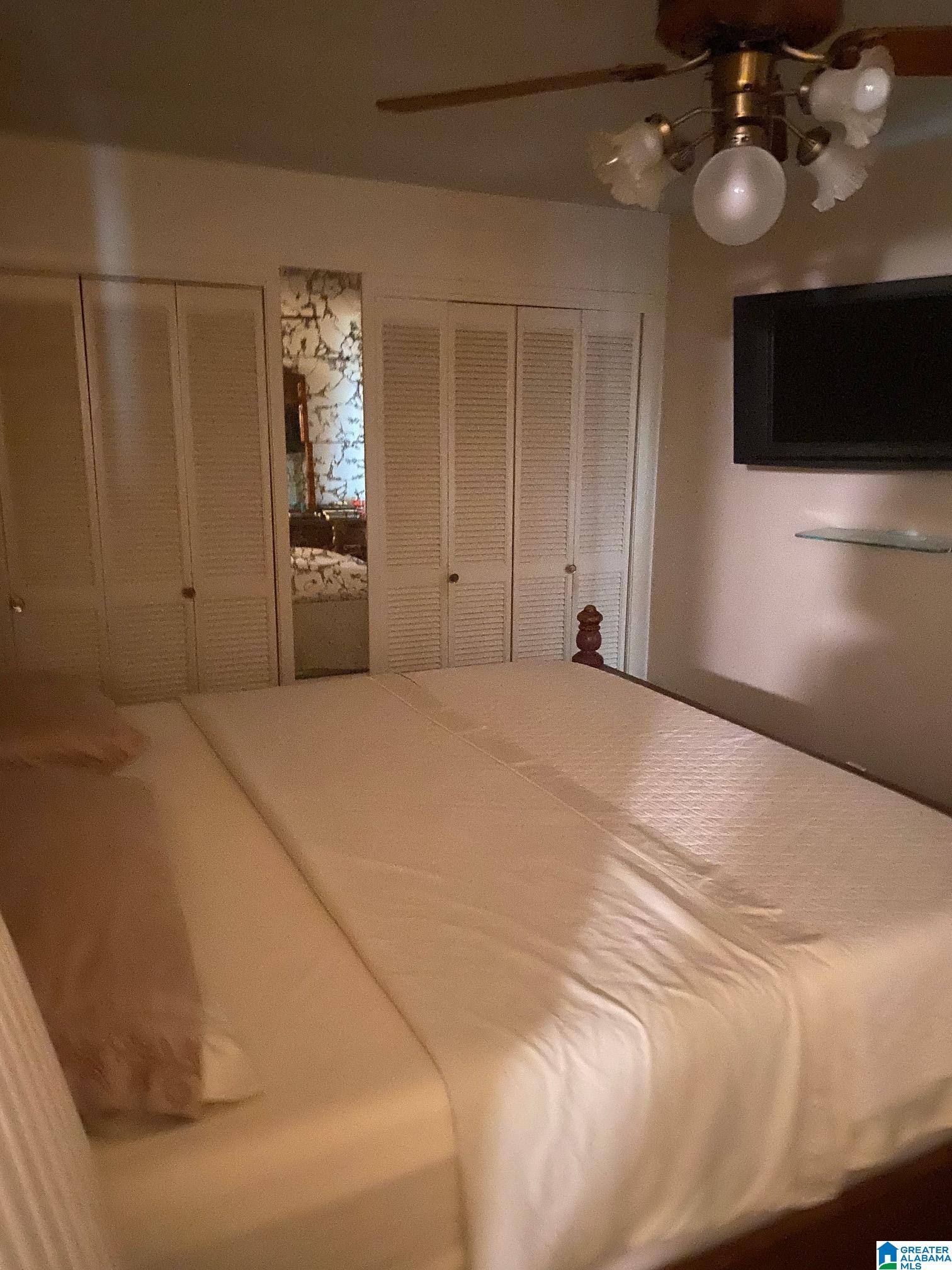 2716 Southwest Dowell Court Birmingham, AL 35211 - Photo 6 of 11
