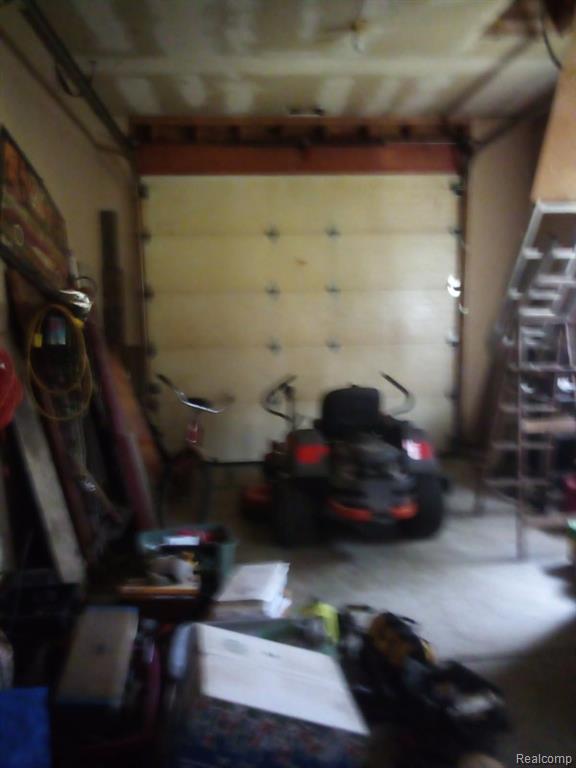5255 North Seymour Road Flushing, MI 48433 - Photo 5 of 44