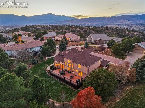 $975,000 | 5575 Butler Court, Colorado Springs, CO 80918