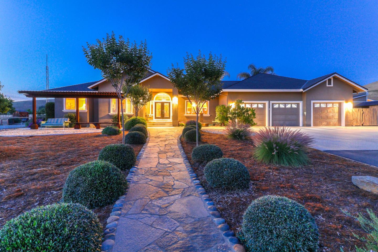 1700 Spring Grove Road Hollister, CA 95023 - Photo 1 of 36 Gallery Image 1