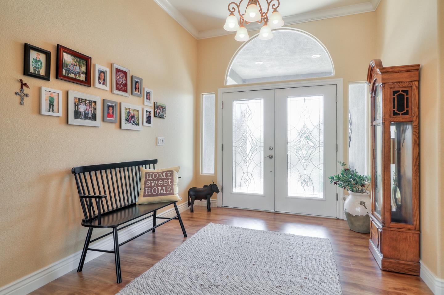 1700 Spring Grove Road Hollister, CA 95023 - Photo 6 of 36 Gallery Image 6