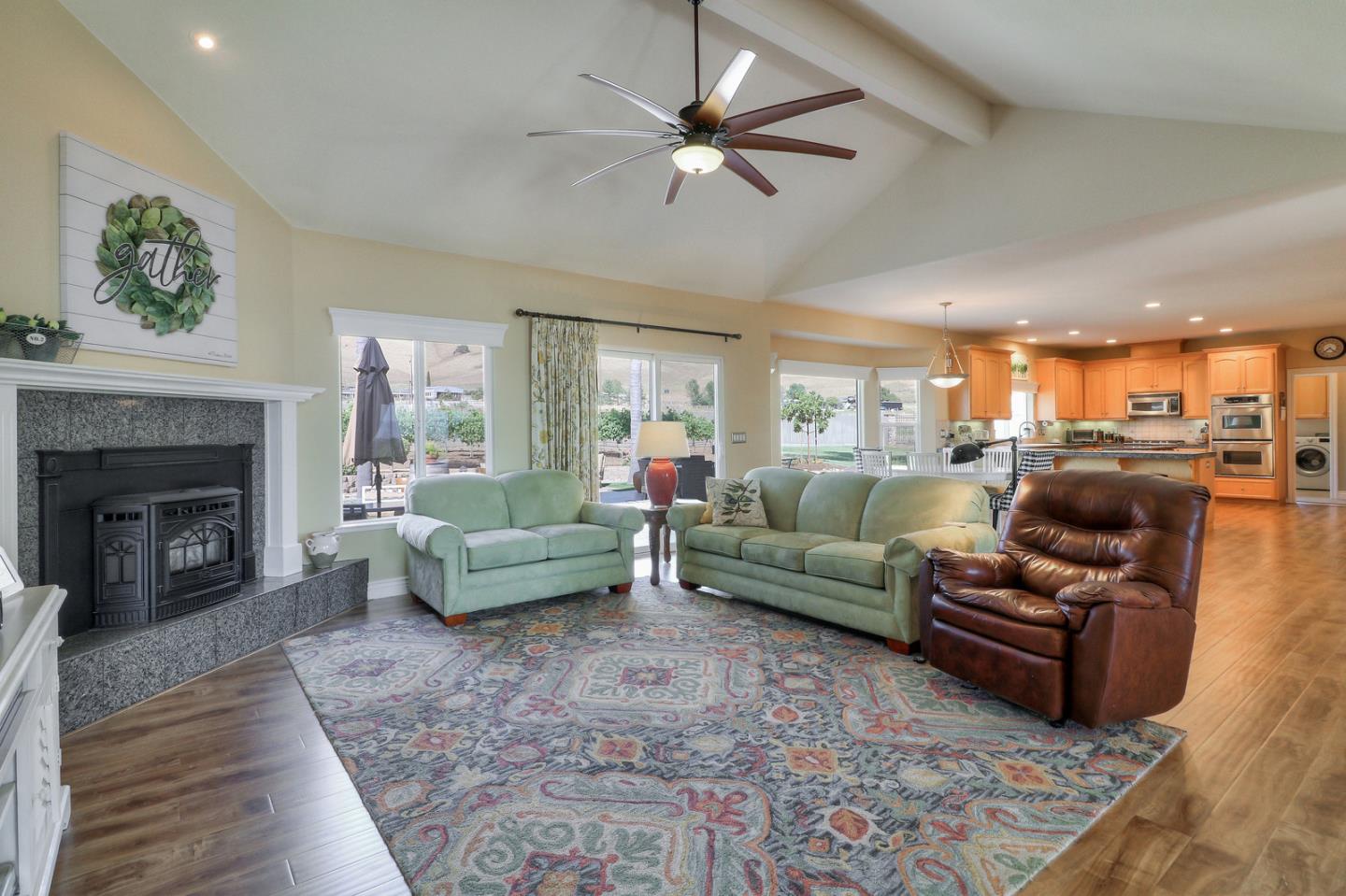 1700 Spring Grove Road Hollister, CA 95023 - Photo 7 of 36 Gallery Image 7