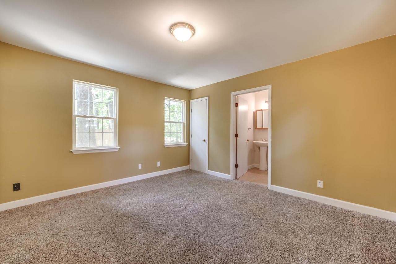 633 North Moore Road Chattanooga, TN 37411 - Photo 10 of 15 633 N Moore Rd Chattanooga, TN 37411 - 0