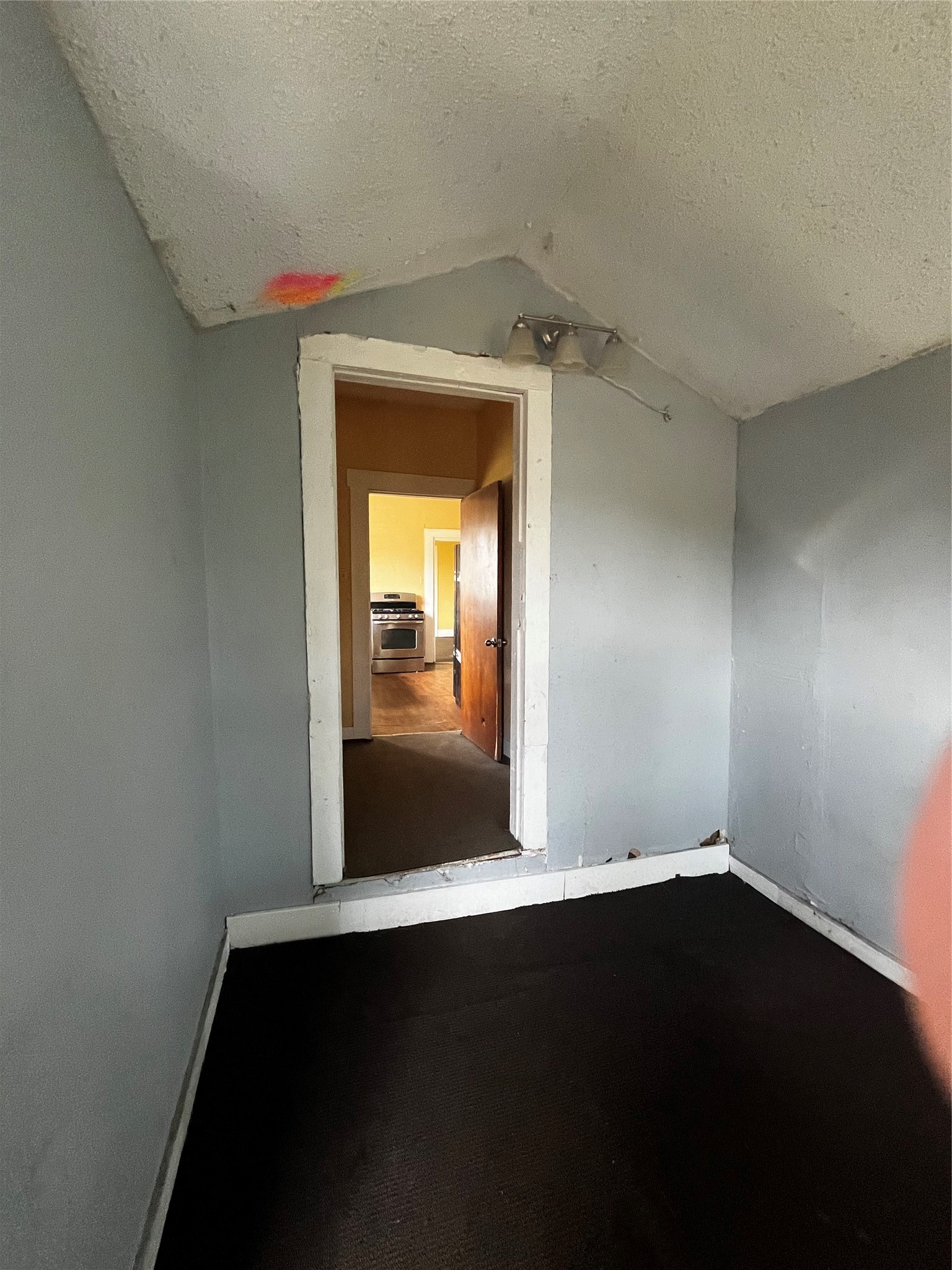 6015 Brady Street Houston, TX 77011 - Photo 12 of 18